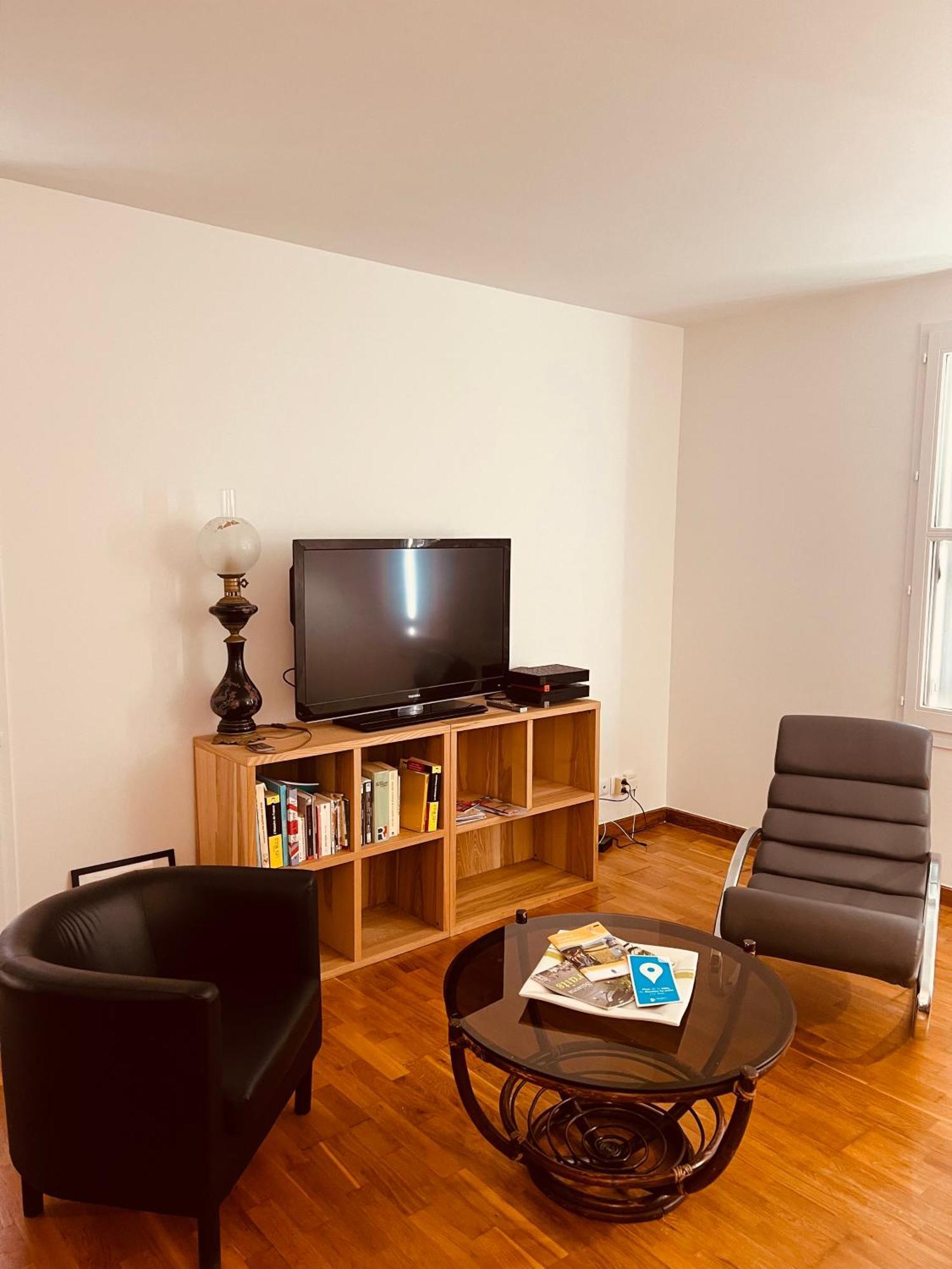 Appartement Standing Avec Jardin, 4 Personnes, Strategiquement Situe 芒特拉若利 外观 照片
