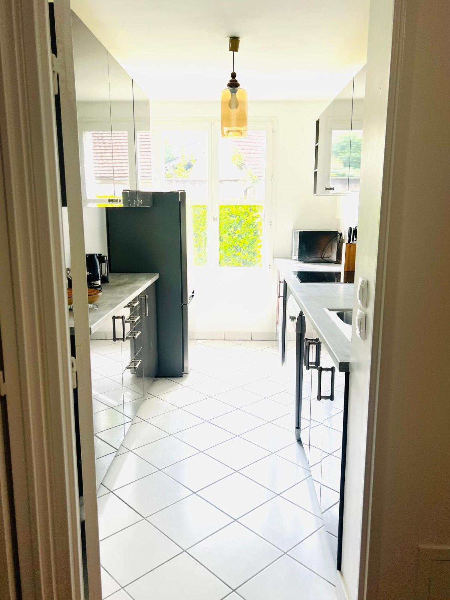 Appartement Standing Avec Jardin, 4 Personnes, Strategiquement Situe 芒特拉若利 外观 照片
