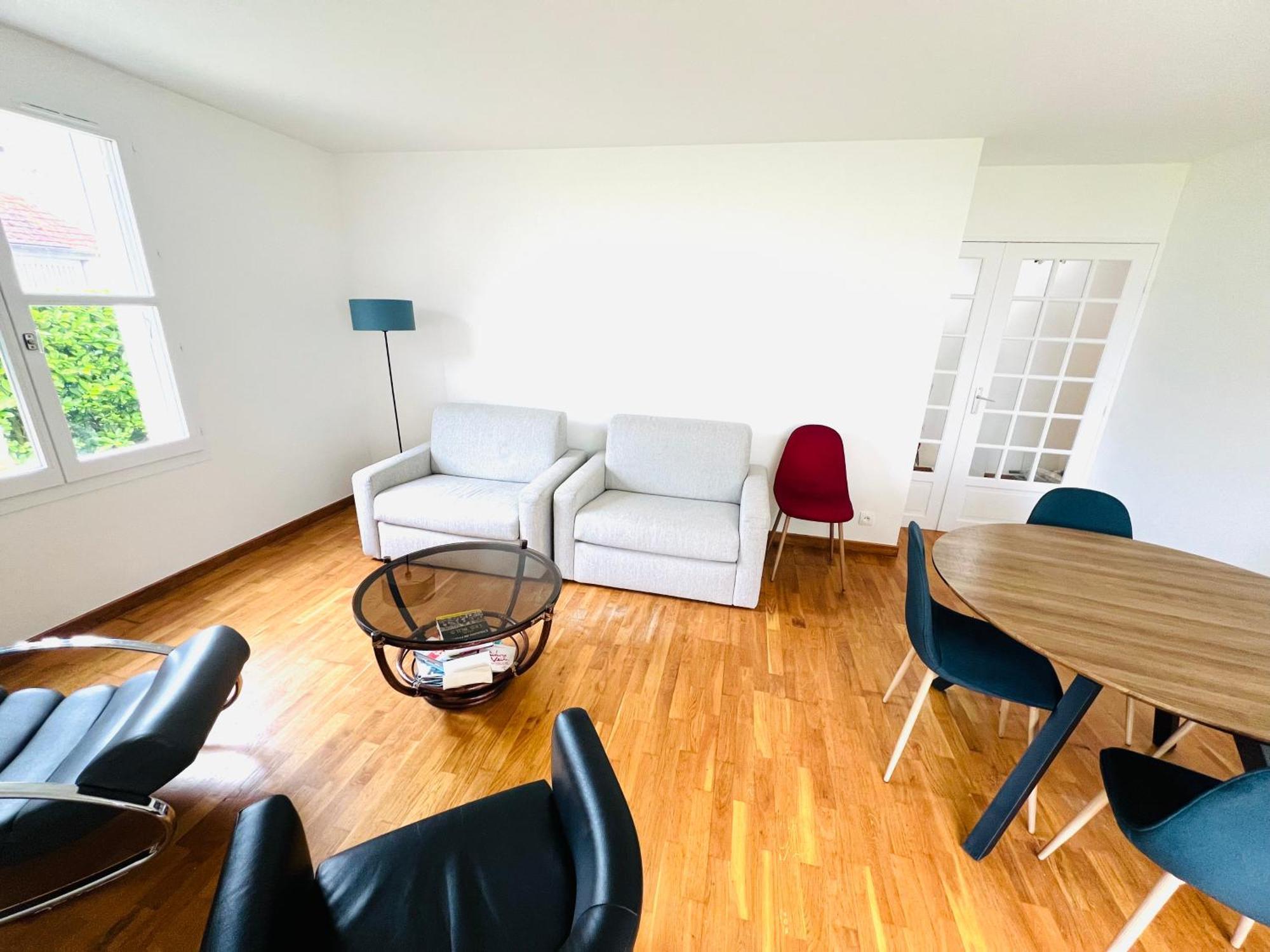 Appartement Standing Avec Jardin, 4 Personnes, Strategiquement Situe 芒特拉若利 外观 照片